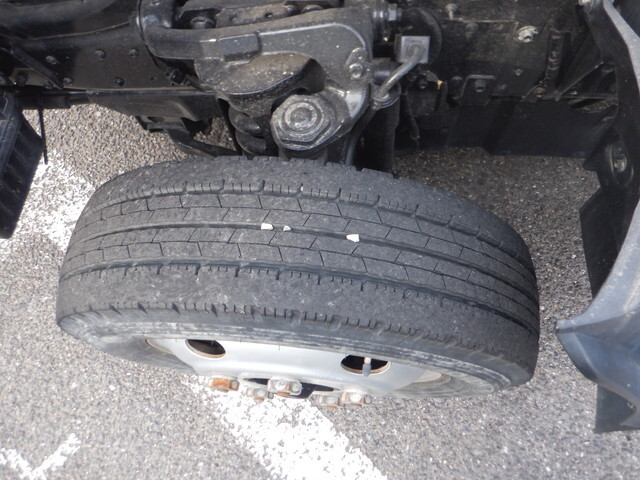 いすゞエルフダンプ小型（2t・3t）[写真23]