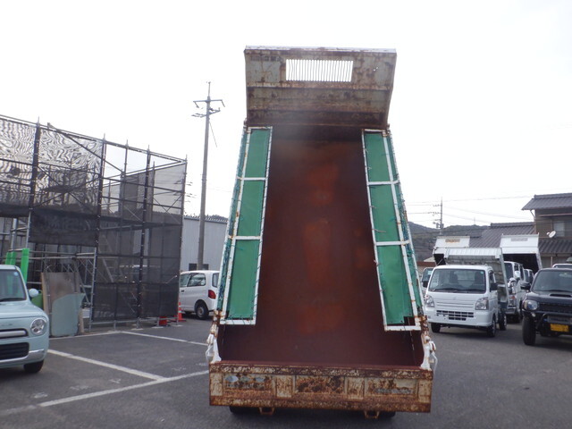 いすゞエルフダンプ小型（2t・3t）[写真09]