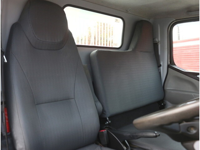 三菱ふそうキャンターダンプ小型（2t・3t）[写真21]