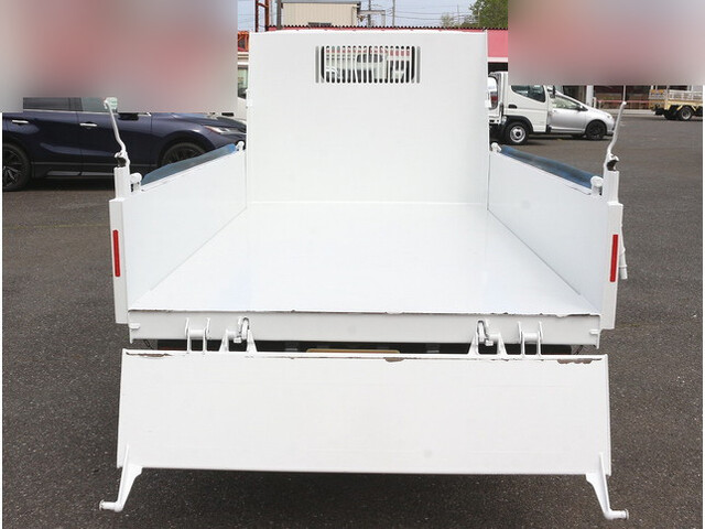 三菱ふそうキャンターダンプ小型（2t・3t）[写真07]