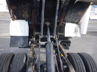 いすゞエルフダンプ小型（2t・3t）[写真13]