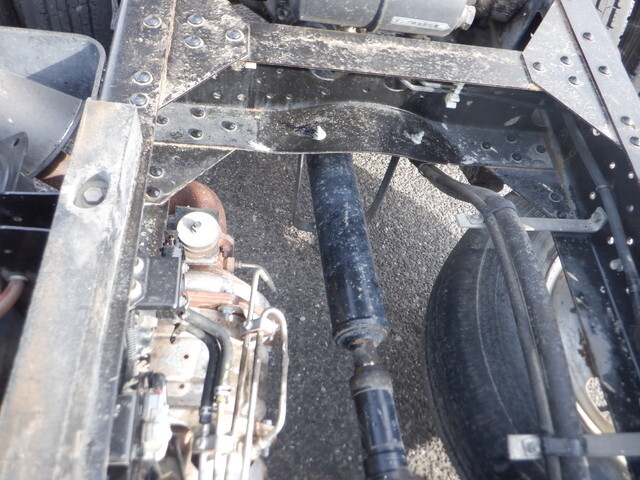 いすゞエルフダンプ小型（2t・3t）[写真15]