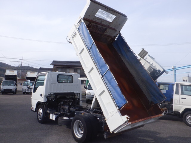 いすゞエルフダンプ小型（2t・3t）[写真02]