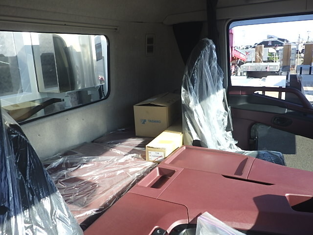 三菱ふそうスーパーグレートセルフローダー大型（10t）[写真29]