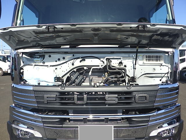 三菱ふそうスーパーグレートセルフローダー大型（10t）[写真08]