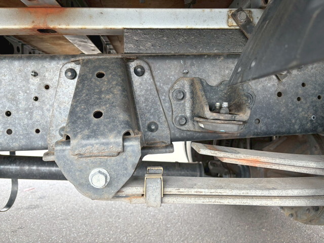 日野デュトロ平ボディ小型（2t・3t）[写真15]