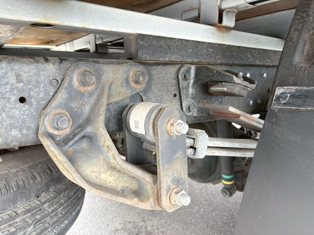 日野デュトロ平ボディ小型（2t・3t）[写真22]