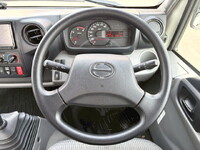 日野デュトロ平ボディ小型（2t・3t）[写真29]