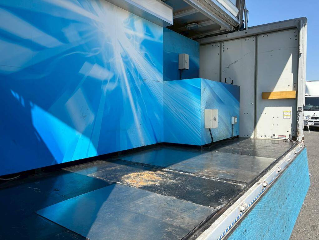 いすゞエルフアルミウイング小型（2t・3t）[写真12]