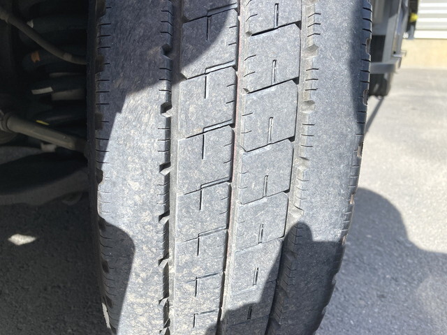 トヨタトヨエースアルミバン小型（2t・3t）[写真12]