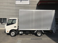 トヨタトヨエースアルミバン小型（2t・3t）[写真04]