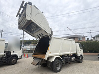 三菱ふそうファイターパッカー車（塵芥車）増トン（6t・8t）[写真12]