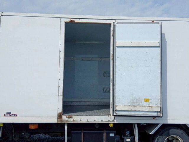 三菱ふそうファイター冷凍車（冷蔵車）中型（4t）[写真17]