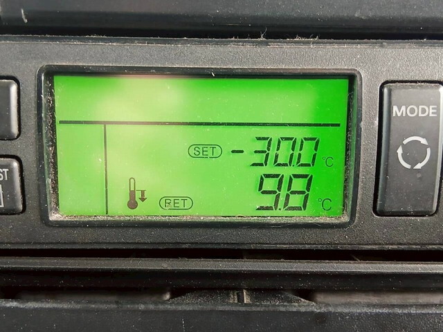 三菱ふそうファイター冷凍車（冷蔵車）中型（4t）[写真23]