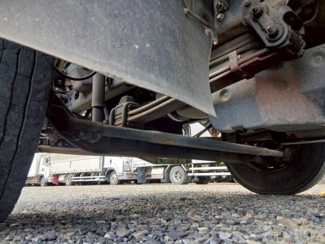 三菱ふそうファイター冷凍車（冷蔵車）中型（4t）[写真38]