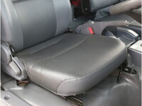 いすゞエルフ平ボディ小型（2t・3t）[写真21]