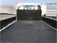 いすゞエルフ平ボディ小型（2t・3t）[写真10]