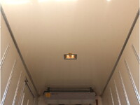 いすゞエルフ冷凍車（冷蔵車）小型（2t・3t）[写真13]