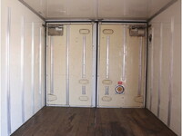 いすゞエルフ冷凍車（冷蔵車）小型（2t・3t）[写真20]