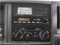 いすゞエルフ冷凍車（冷蔵車）小型（2t・3t）[写真21]