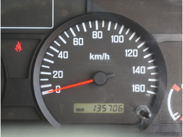 いすゞエルフ冷凍車（冷蔵車）小型（2t・3t）[写真28]