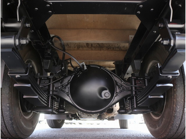 いすゞエルフダブルキャブ（Wキャブ）小型（2t・3t）[写真14]