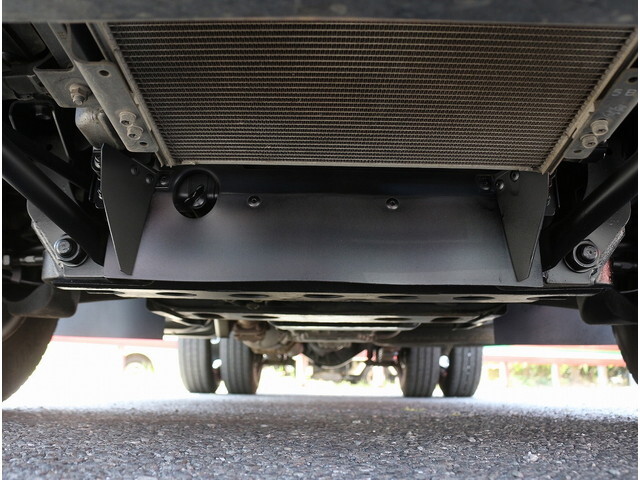 いすゞエルフダブルキャブ（Wキャブ）小型（2t・3t）[写真15]