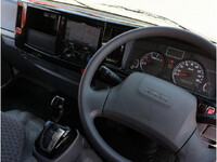 いすゞエルフダブルキャブ（Wキャブ）小型（2t・3t）[写真22]