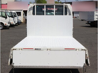 いすゞエルフダブルキャブ（Wキャブ）小型（2t・3t）[写真10]