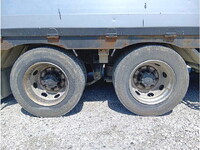 三菱ふそうスーパーグレート平ボディ大型（10t）[写真36]