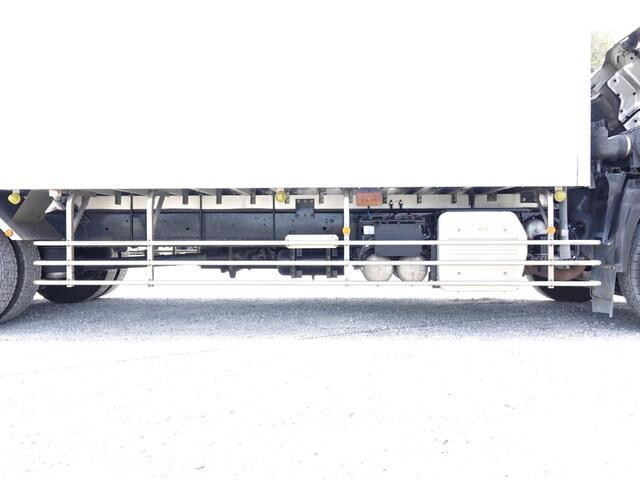 いすゞギガ冷凍車（冷蔵車）大型（10t）[写真19]