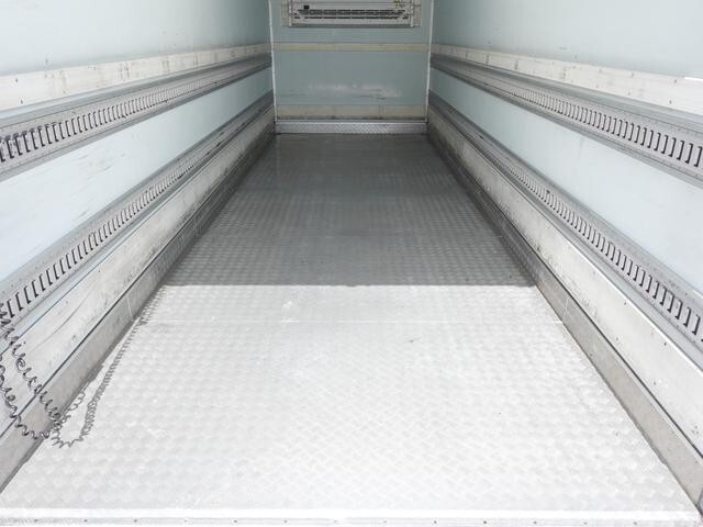 三菱ふそうファイター冷凍車（冷蔵車）増トン（6t・8t）[写真18]