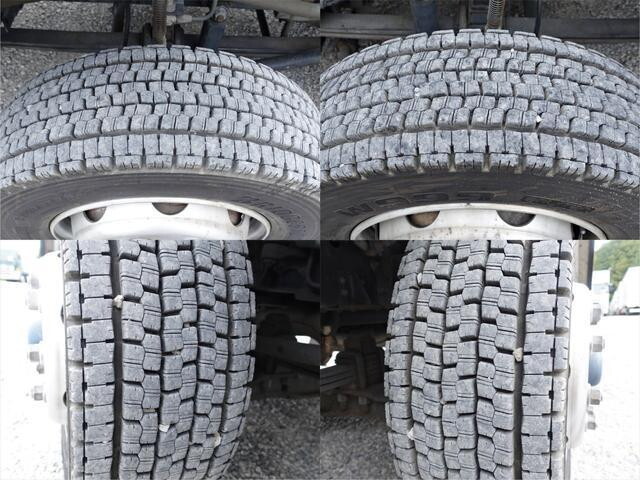 いすゞギガアルミウイング大型（10t）[写真21]