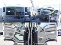 いすゞフォワードアルミウイング増トン（6t・8t）[写真18]