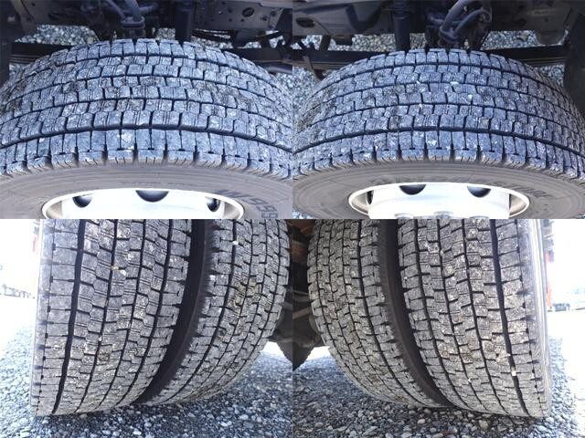 三菱ふそうファイター平ボディ増トン（6t・8t）[写真16]