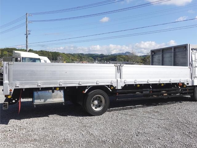 三菱ふそうファイター平ボディ増トン（6t・8t）[写真07]