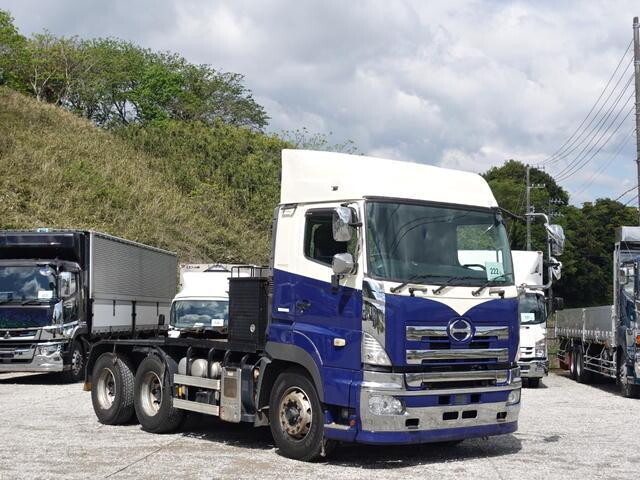 中古プロフィアトレーラーヘッド（トラクターヘッド）