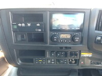 いすゞギガセルフクレーン4段大型（10t）[写真29]