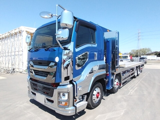 いすゞギガセルフクレーン4段大型（10t）[写真05]