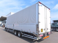 いすゞギガアルミウイング大型（10t）[写真02]