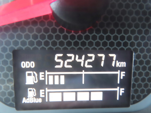 いすゞギガアルミウイング大型（10t）[写真39]