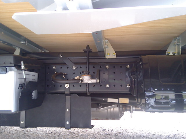 いすゞエルフアルミバン小型（2t・3t）[写真11]