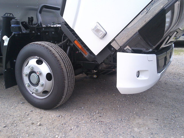 いすゞエルフアルミバン小型（2t・3t）[写真40]