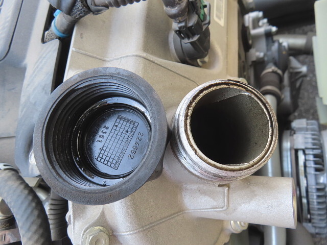 三菱ふそうキャンターアルミブロック小型（2t・3t）[写真16]