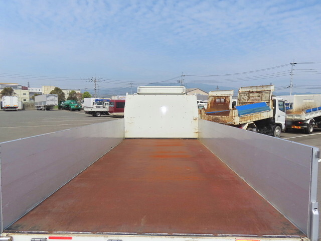 三菱ふそうキャンターアルミブロック小型（2t・3t）[写真28]