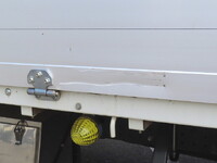 三菱ふそうキャンターアルミブロック小型（2t・3t）[写真34]