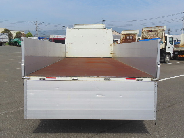 三菱ふそうキャンターアルミブロック小型（2t・3t）[写真07]