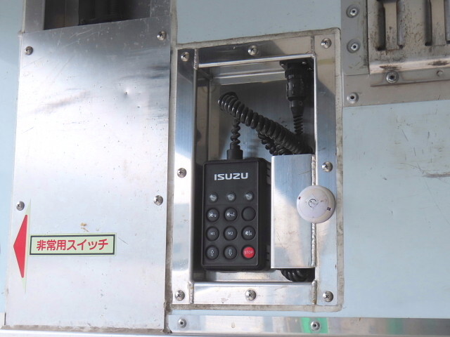 いすゞギガ冷凍車（冷蔵車）大型（10t）[写真35]