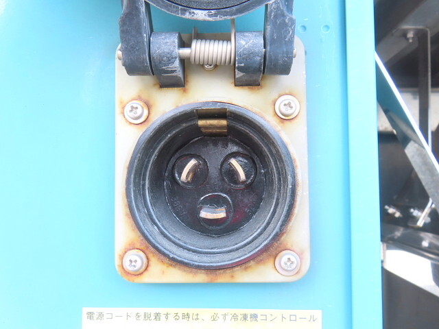 いすゞギガ冷凍車（冷蔵車）大型（10t）[写真37]