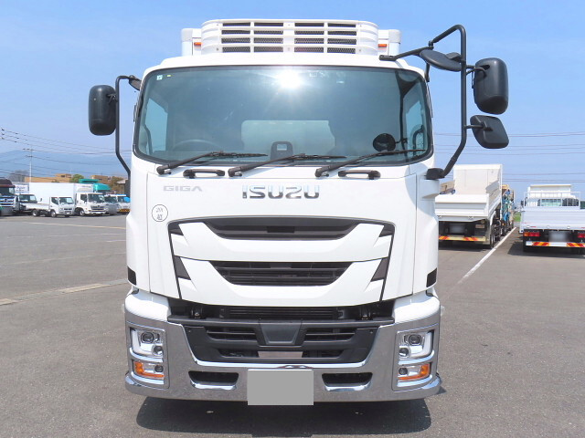 いすゞギガ冷凍車（冷蔵車）大型（10t）[写真05]